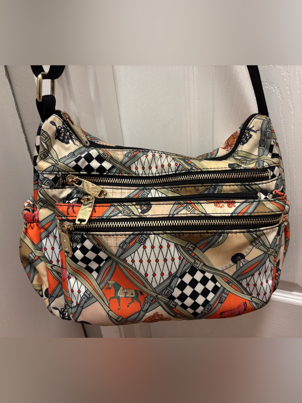 Patterned Shoulder Crossbody Bag in Cream & Orange
